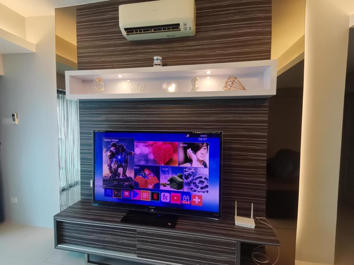 Glamorous At Kinta Riverfront Apartment Ipoh Buitenkant foto